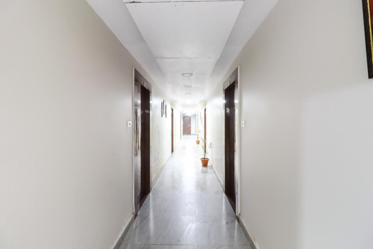 Capital O 70631 Hotel Dwarka International Darbhanga ภายนอก รูปภาพ